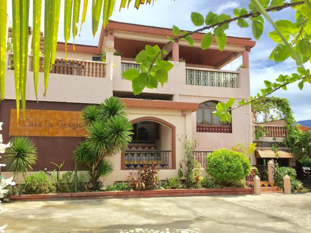 Casa La Granja Hotel Iloilo City Buitenkant foto