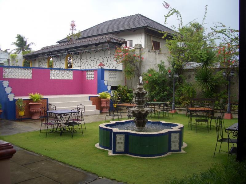 Casa La Granja Hotel Iloilo City Buitenkant foto